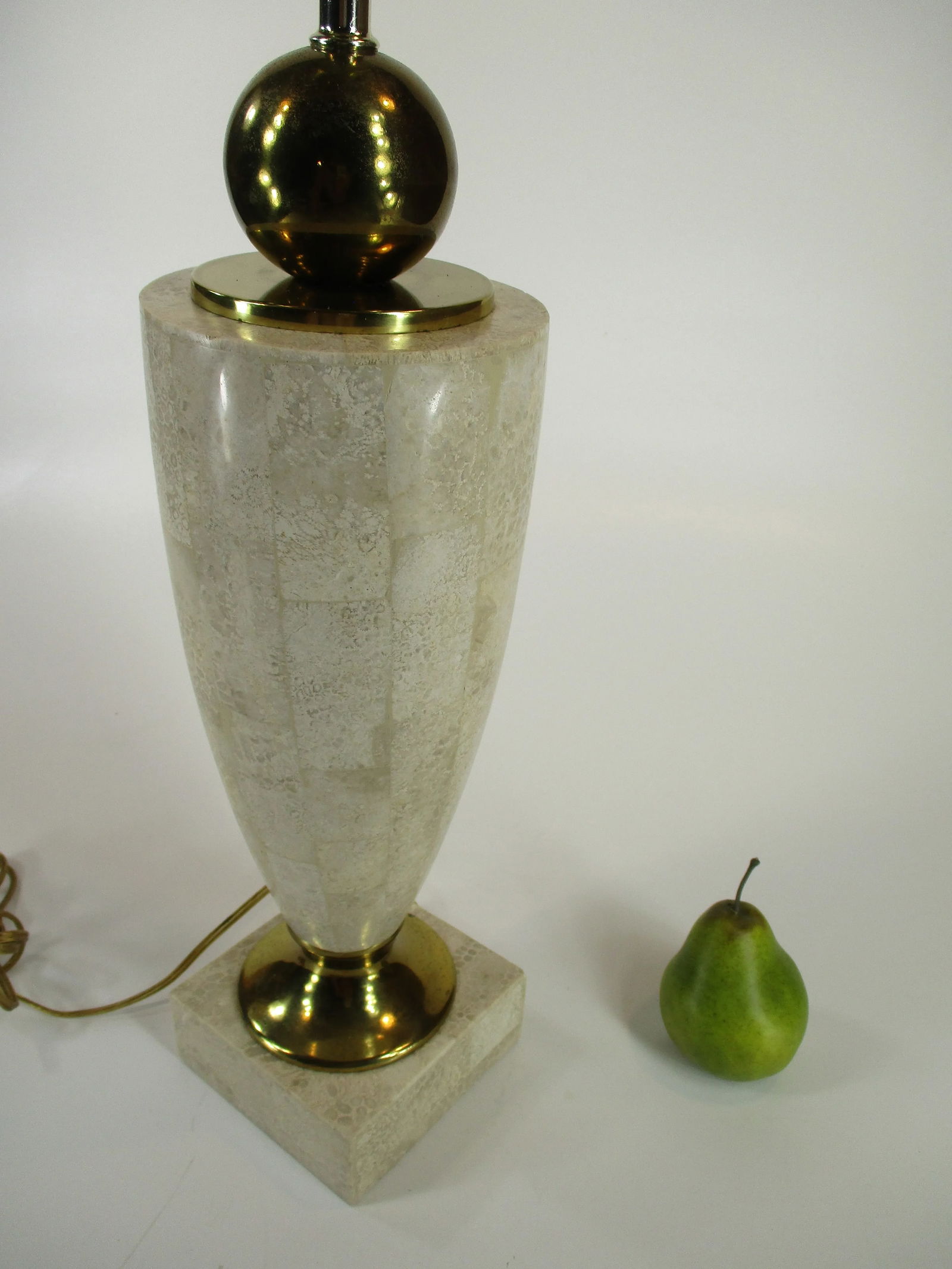 Mid-Century Modern Maitland Smith Tesselated Marble and Brass Table Lamp - 6