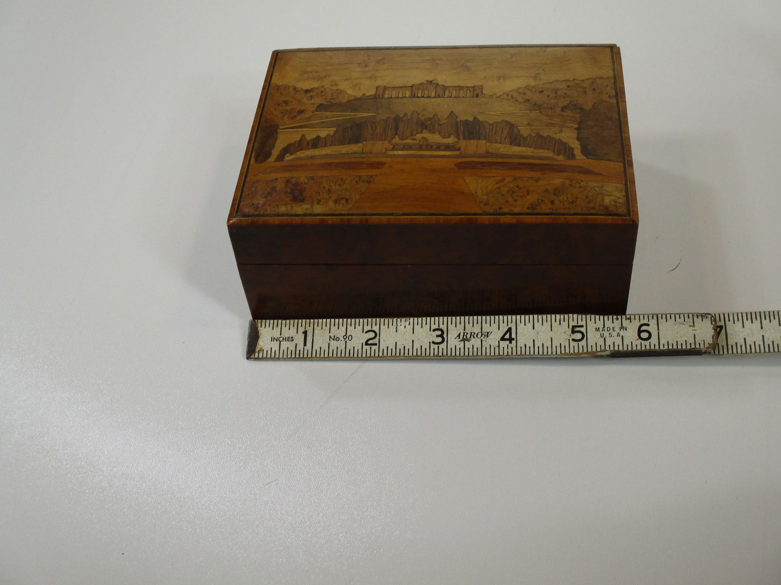 Antique Italian Grand Tour Souvenir Box with Burl Wood Inlay, Sorrento Italy - 4