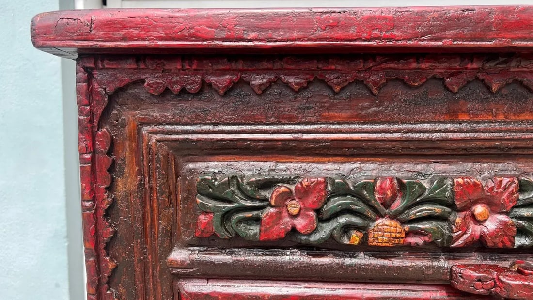 1820s Chinese Qing Dynasty Large Cabinet - 10