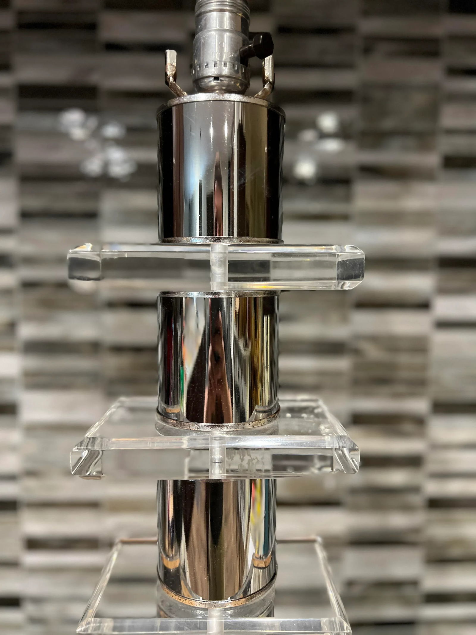 Vintage Mid Century Modern Lucite & Chrome Tiered Table Lamp - 8
