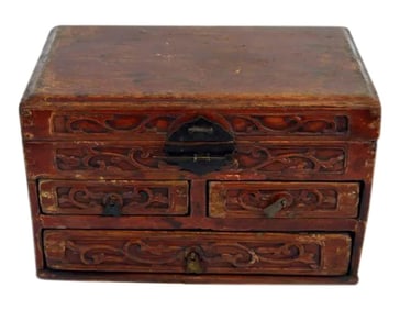 Antique Chinese Jewlery Box