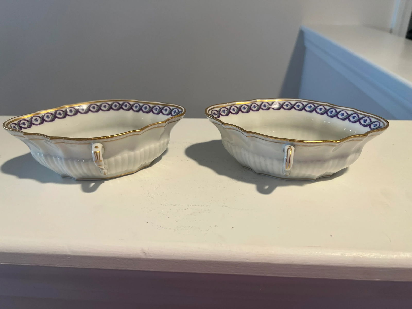 Pair, Richard Ginori Italian "Elba" Pattern Porcelain Open Sauce Boats - 3