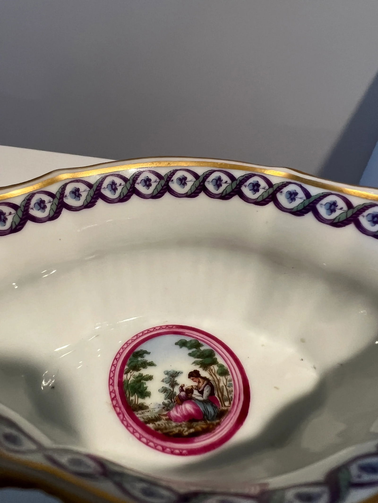 Pair, Richard Ginori Italian "Elba" Pattern Porcelain Open Sauce Boats - 7