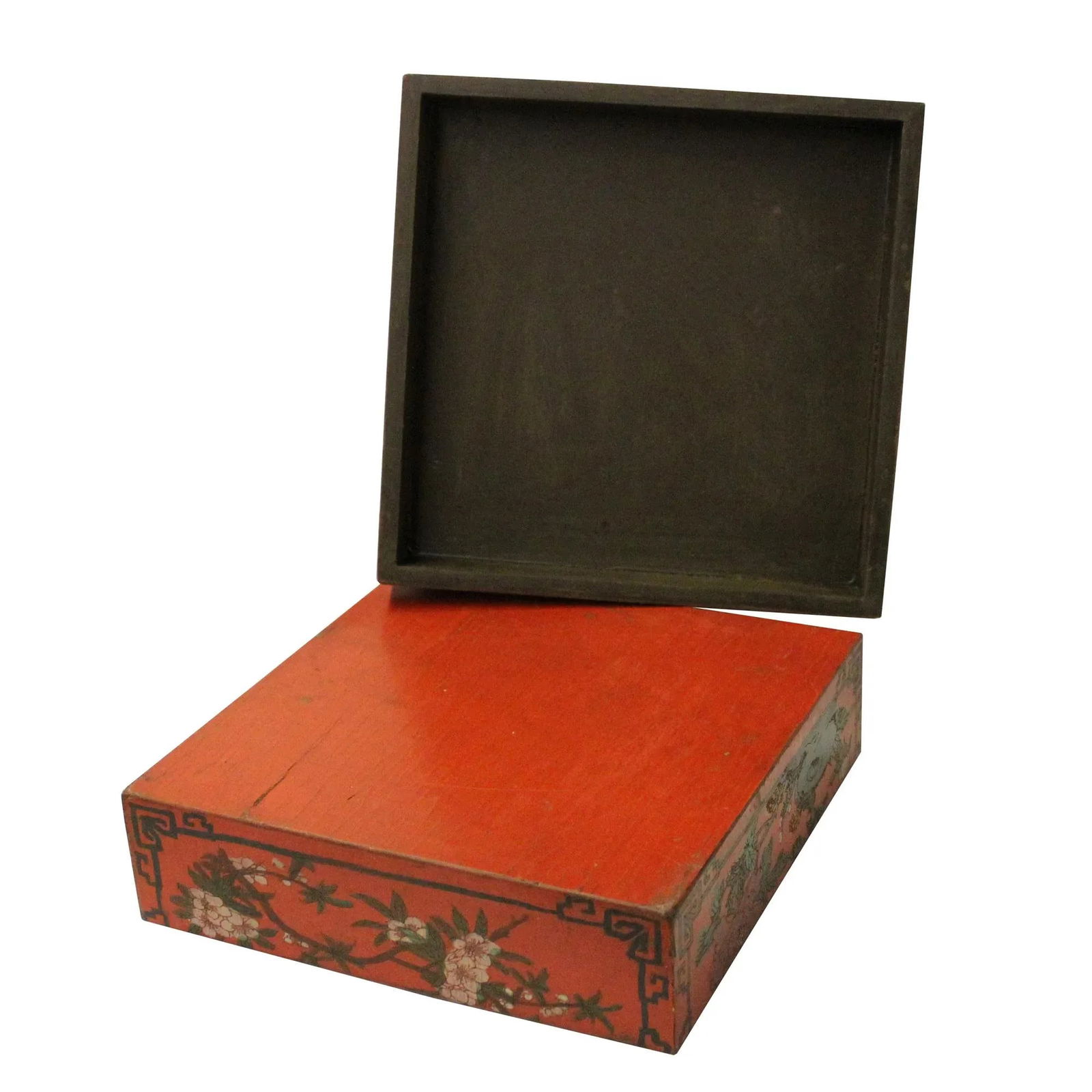 Chinese Distressed Red Characters Graphic Square Shape Box - 5