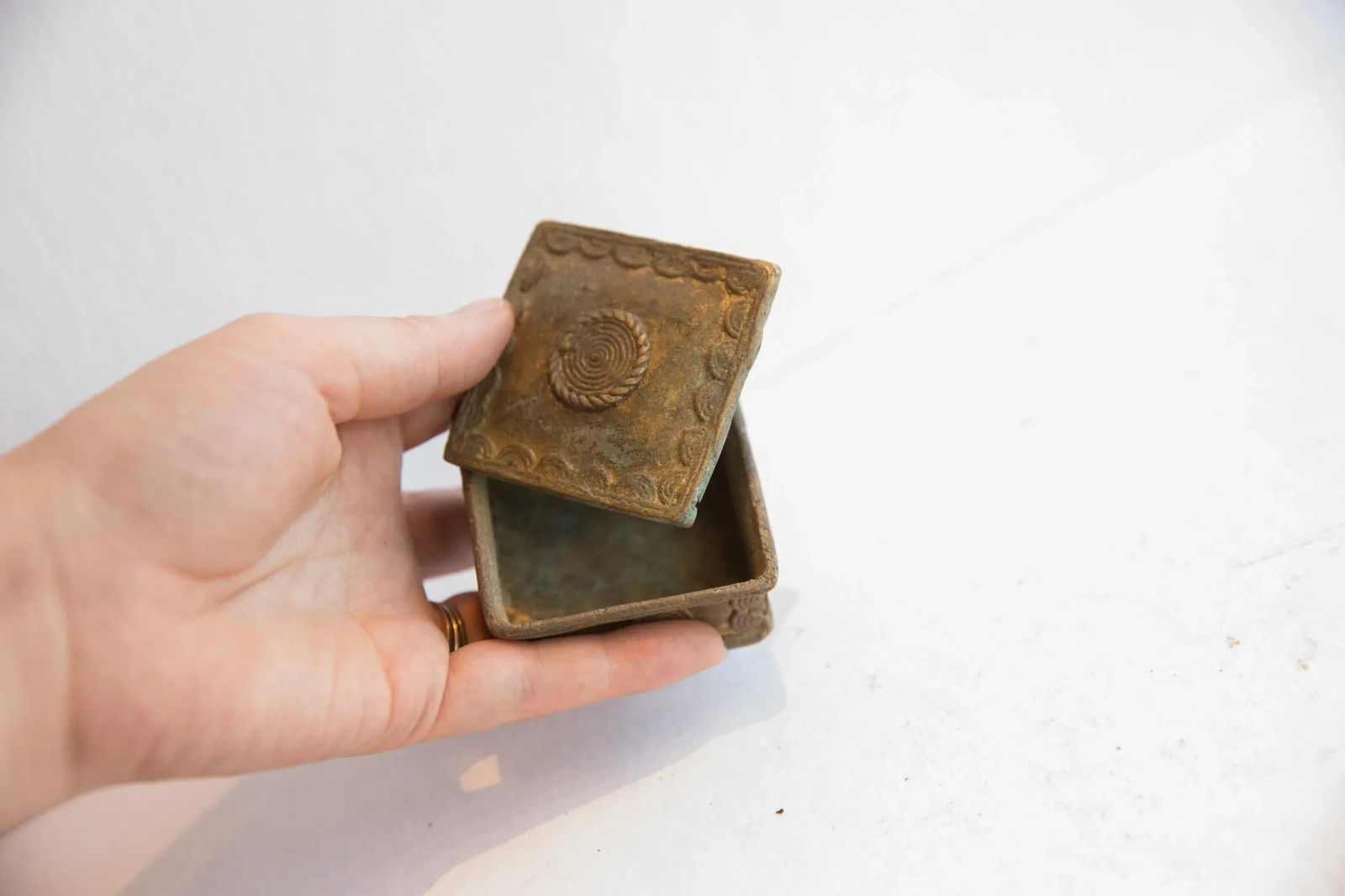 Vintage African Square Box With Circular Design - 5