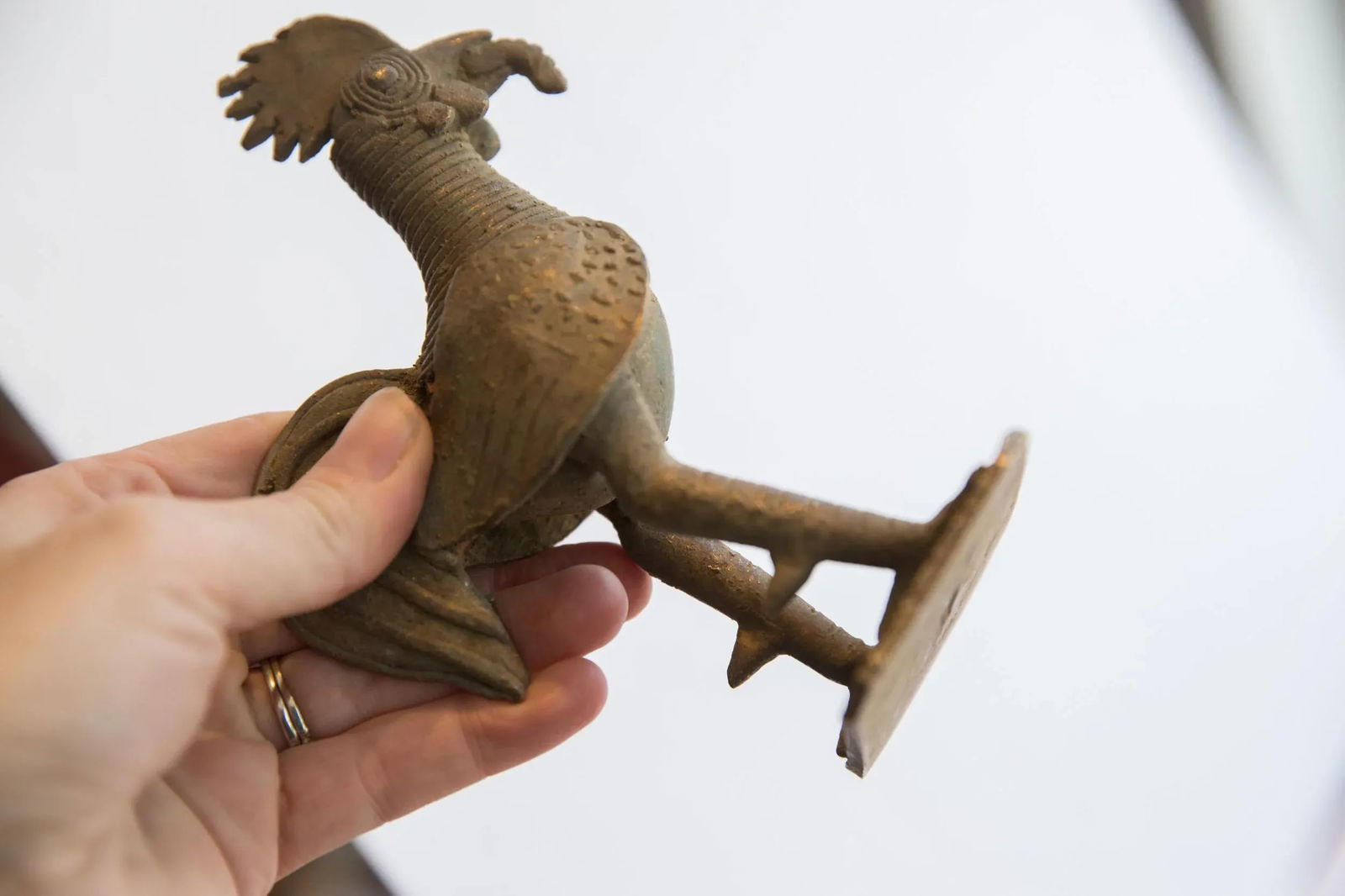 Vintage African Rooster With Worm Sculpture - 6