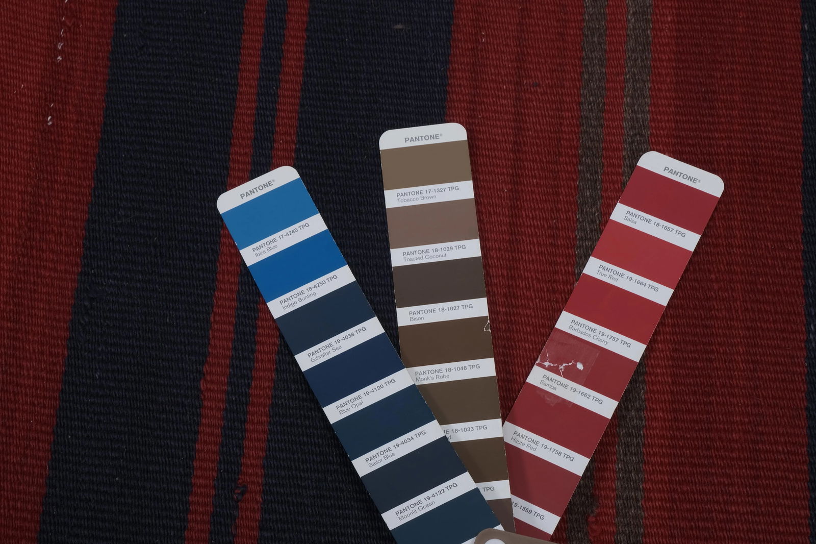 1960s Vintage Red Striped Kilim Rug 8'10"x 8'10" - 7