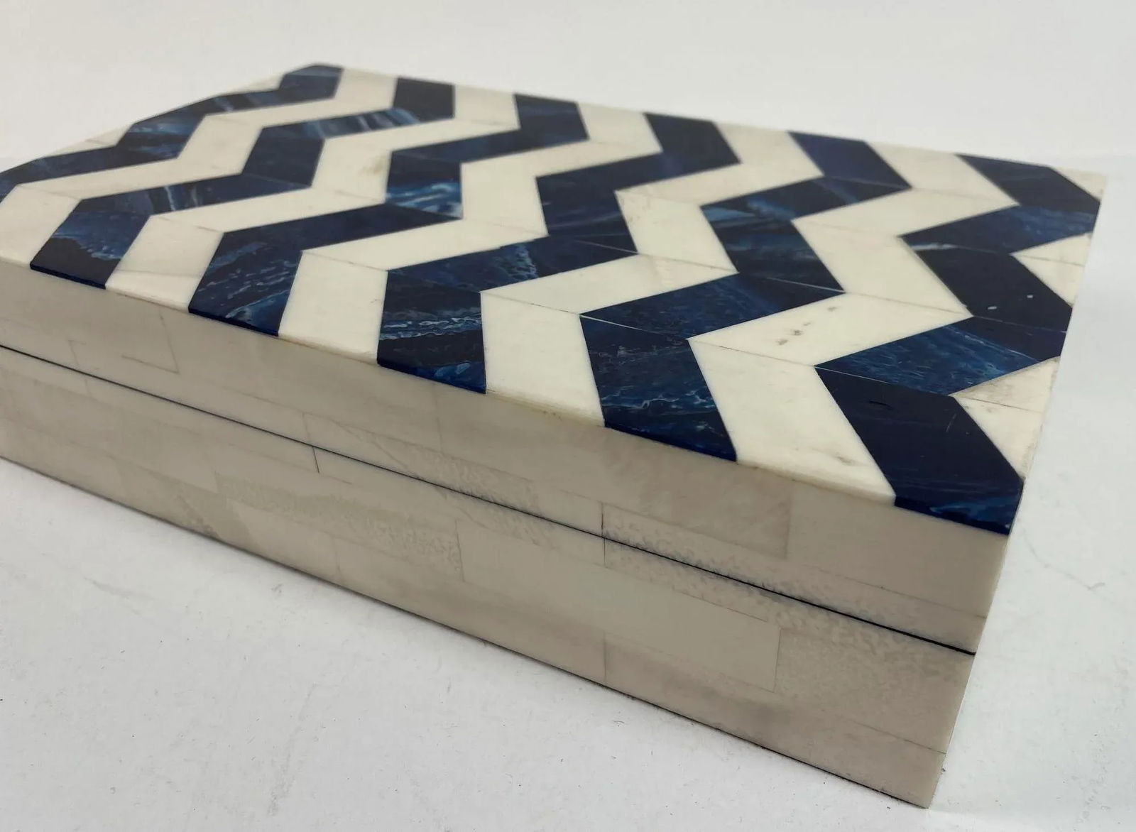 Ivory and Blue Chevron Bone Inlay Trinket Box - 3