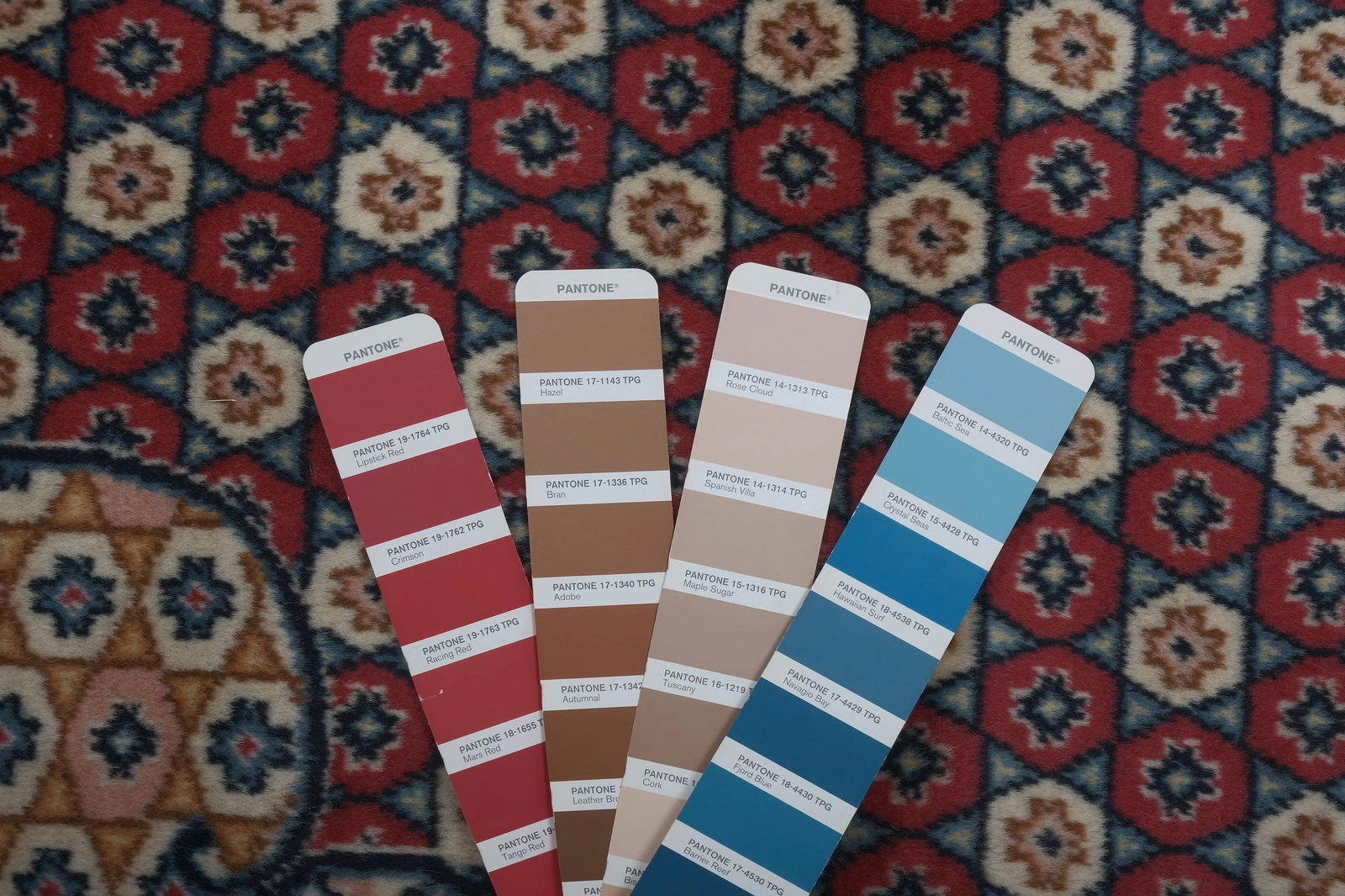 Turkish Boho Hand-Knotted Anatolian Rug - 12