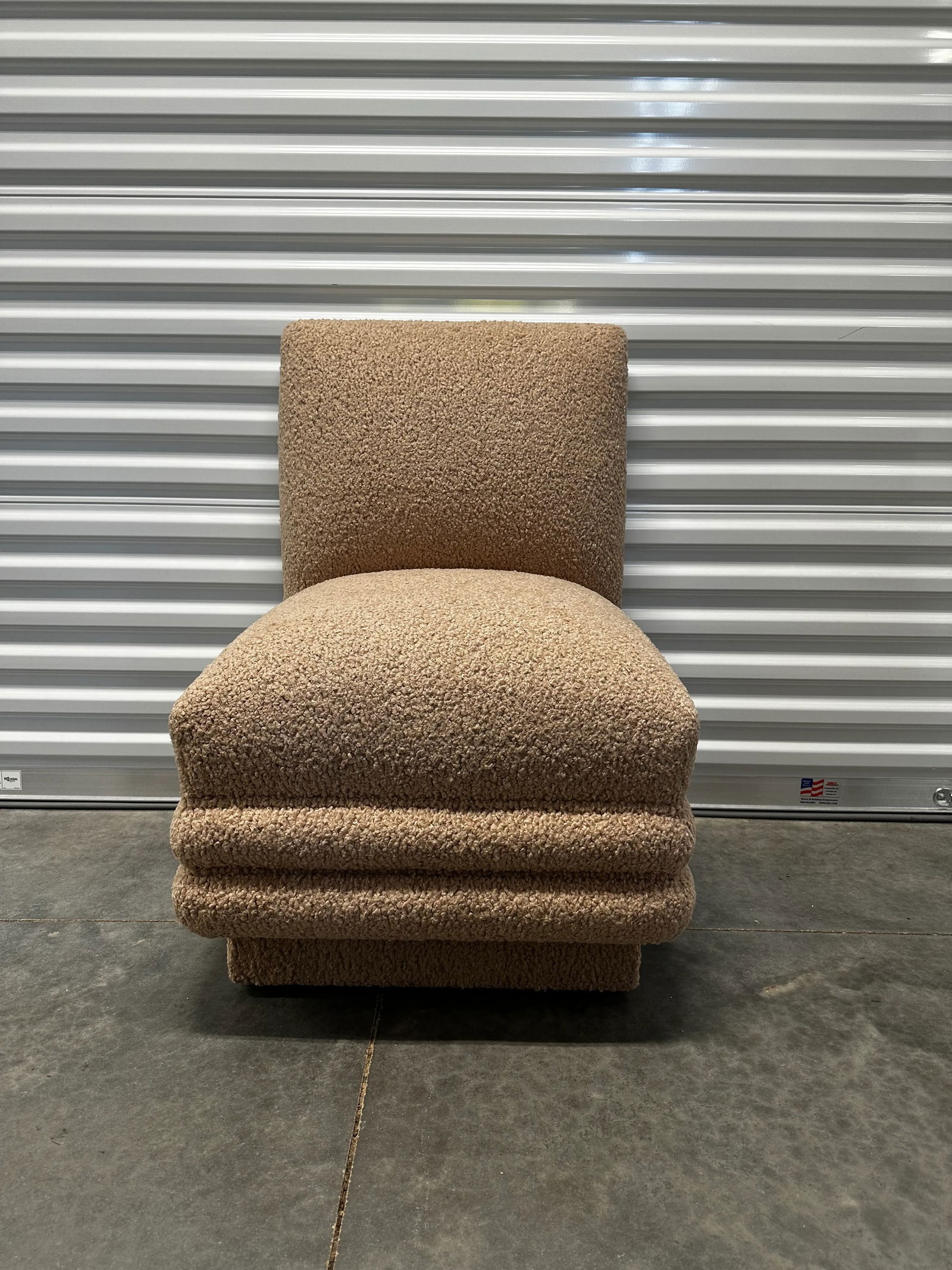 Armless Side Chair in Blush Bouclé on Casters - 2
