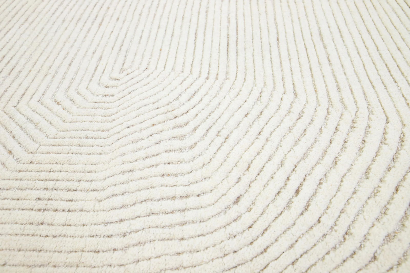 Modern Geometric Moroccan Style Wool Rug in Ivory - 5