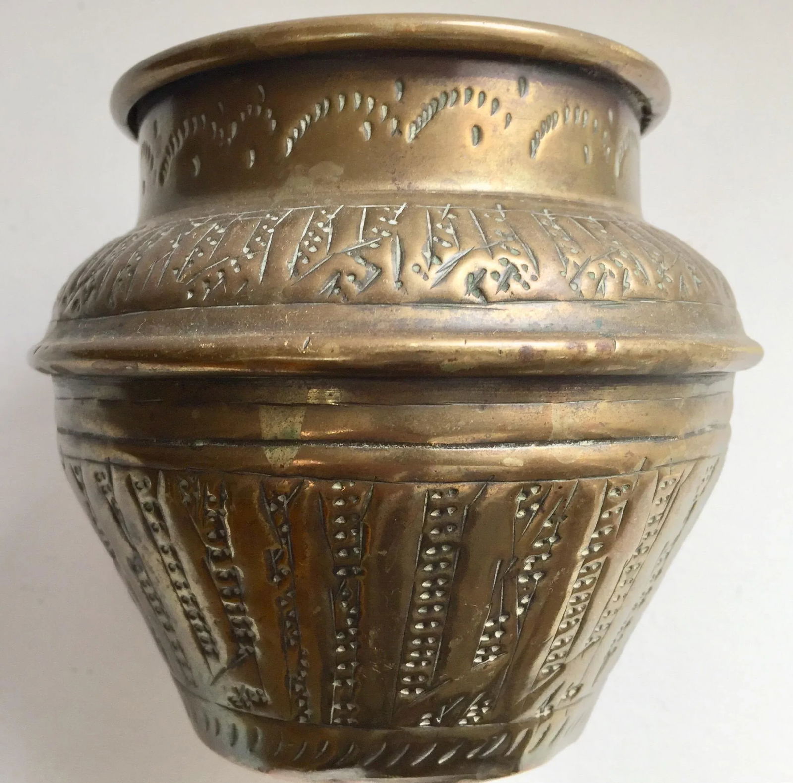 Middle Eastern Moorish Brass Bowl Hammered With Islamic Kufic Writing - 11