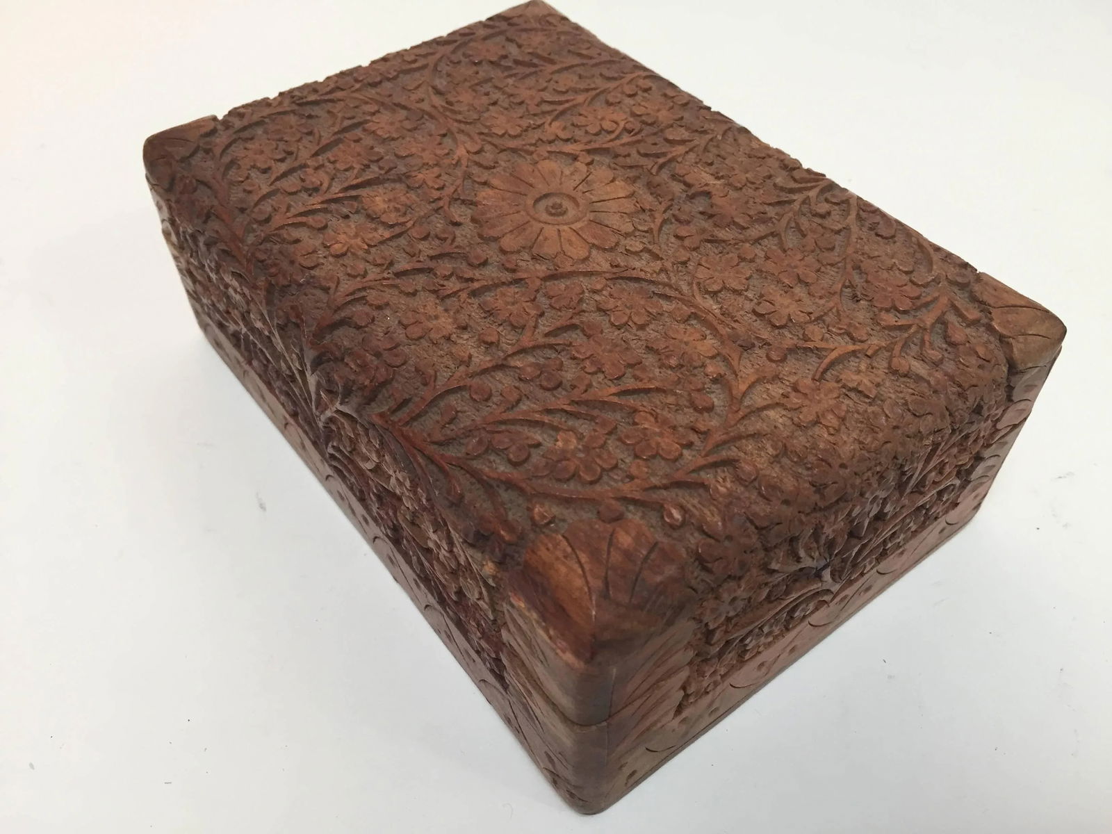 Anglo Raj Hand-Carved Decorative Box - 10