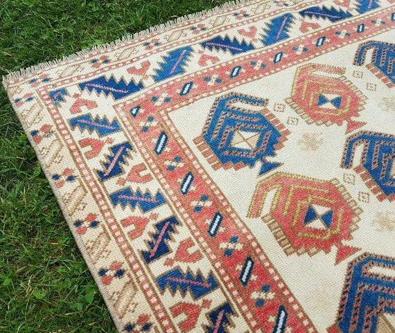 1970s Vintage Turkish Wool Rug - 3"²7"³ × 5"²10"³ - 2