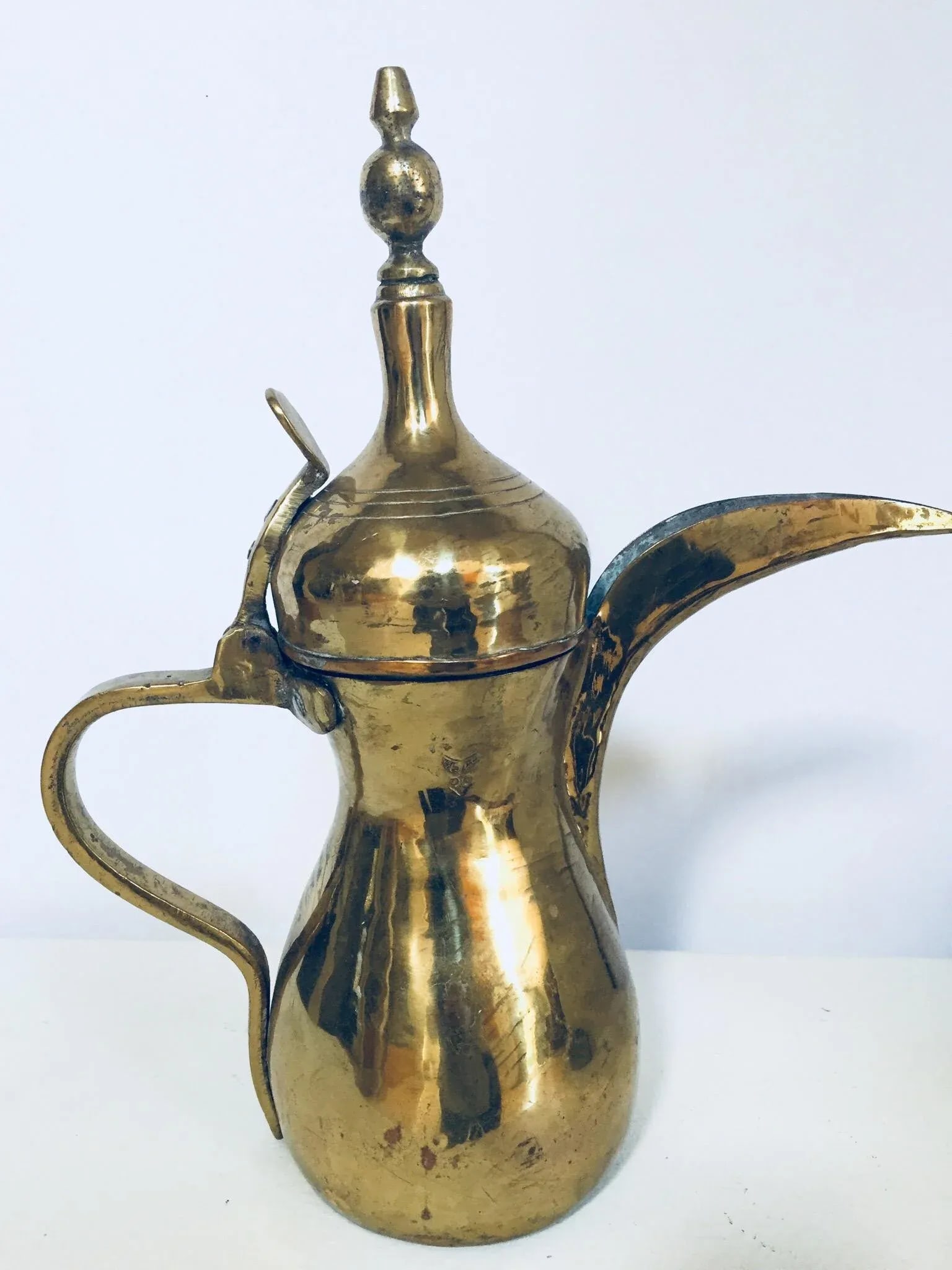 Middle Eastern Dallah Islamic Arabic Brass Coffee Pot - 3