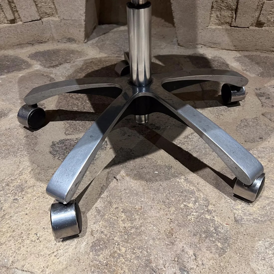 1970s Deluxe Brewer Desk Chair Doctor Stool Del Tube Corp - 4