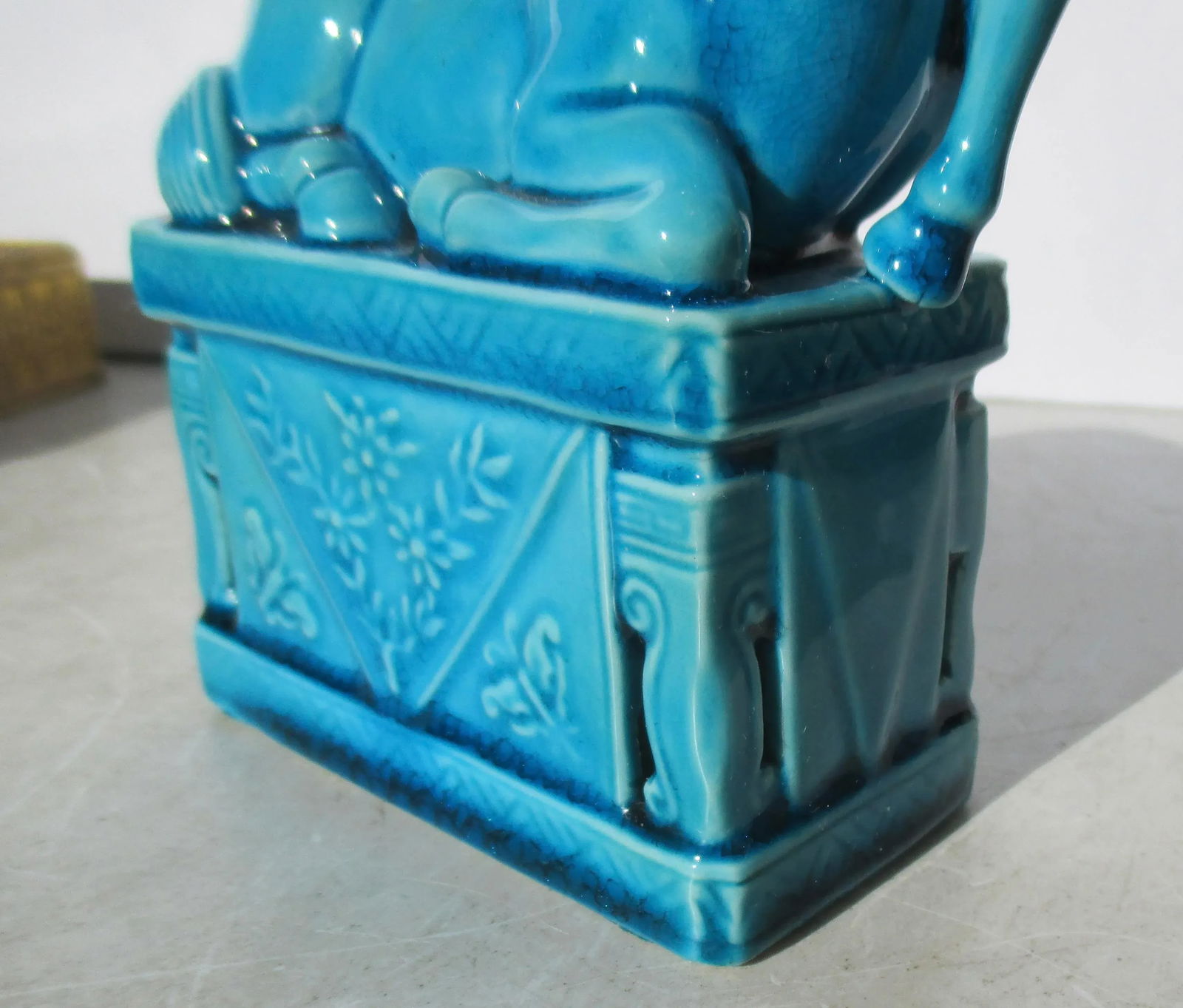 Vintage Turquoise Porcelain Horse on High Base - 8