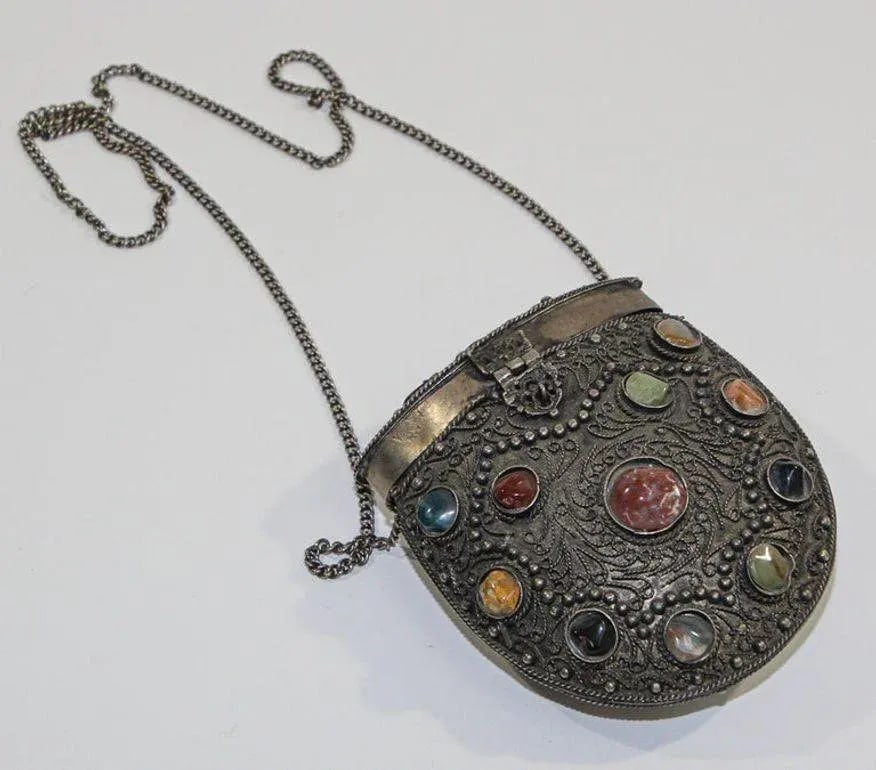 Vintage Sajai Metal and Agate Scroll Box Coin Purse, Handmade in India - 12