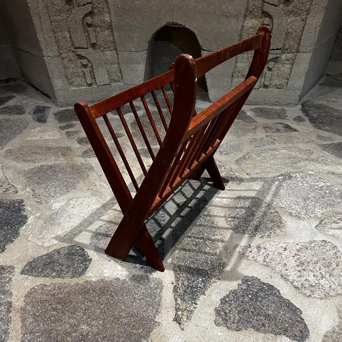1960s Magazine Rack Sculptural Solid Teak Wood Modern Denmark - 5