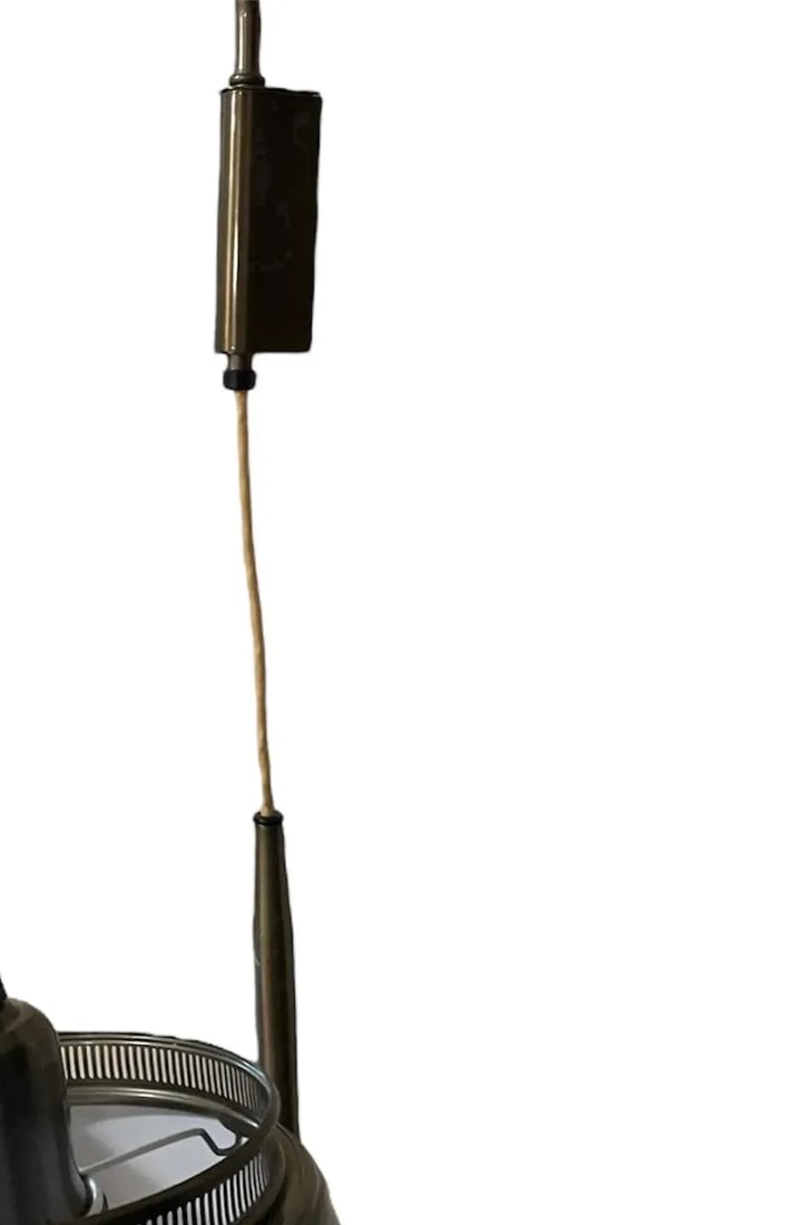 1960s Brass Tole Wall Lamp - 4