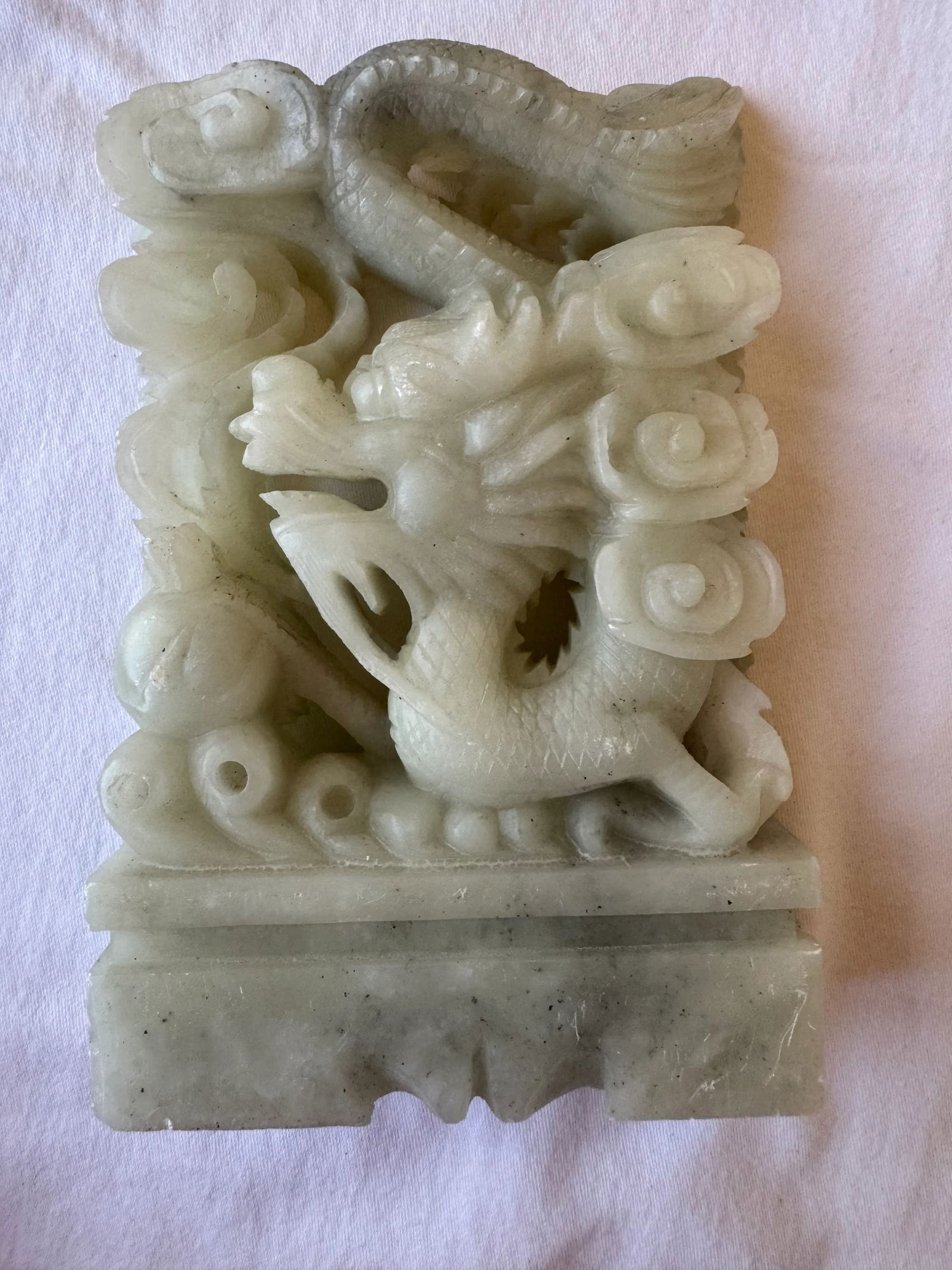 Pair of Late 19th Century Carved Onyx Dragon Asian Bookends - 12