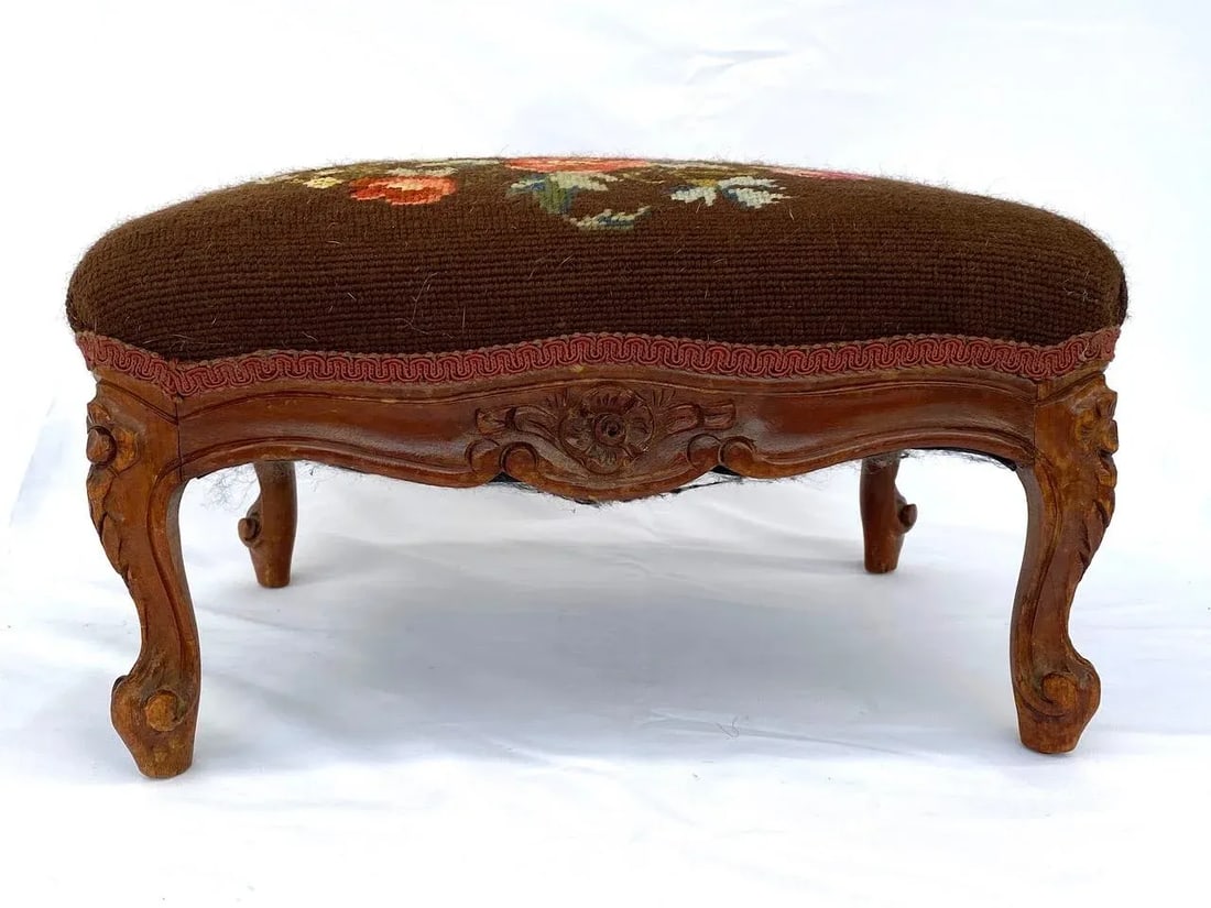 Late 20th Century Antique French Style Hand Stitched Needlepoint and Carved Wooden Foot Stool - 5