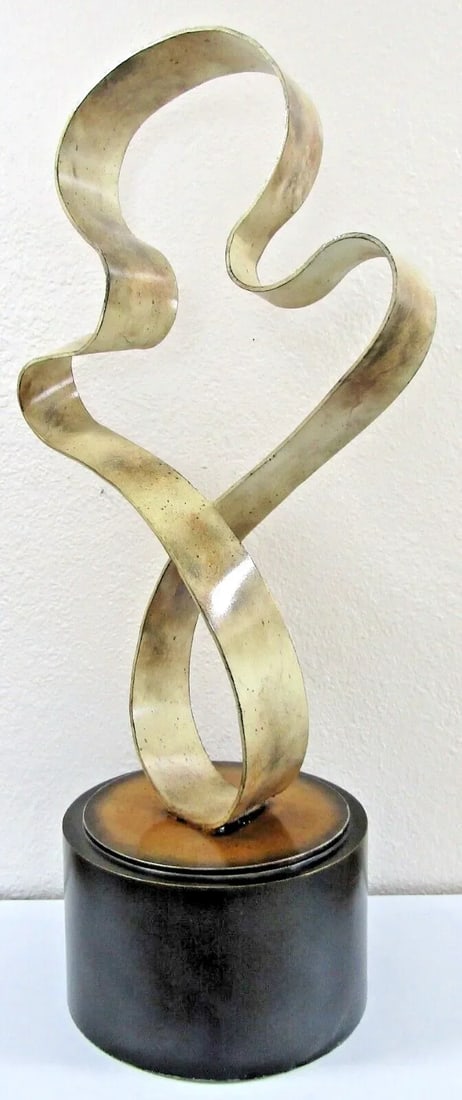 1980s Abstract Steel Ribbon Tabletop Sculpture on Weighted Wood Base - 2