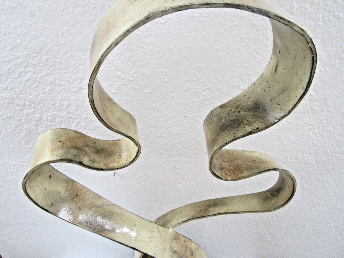 1980s Abstract Steel Ribbon Tabletop Sculpture on Weighted Wood Base - 9