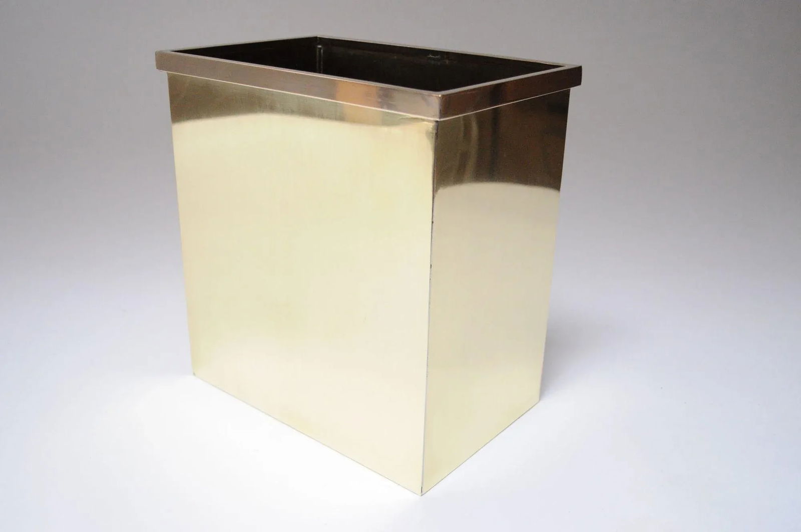 Vintage Hollywood Regency Style Polished Brass Wastebasket/Umbrella Stand - 3