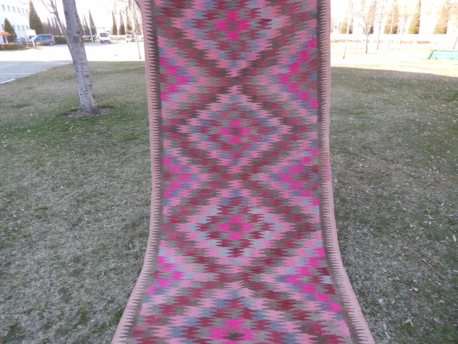 1970s Vintage Caucasian Kilim Runner - 3"²11"³ × 9"²6"³ - 8