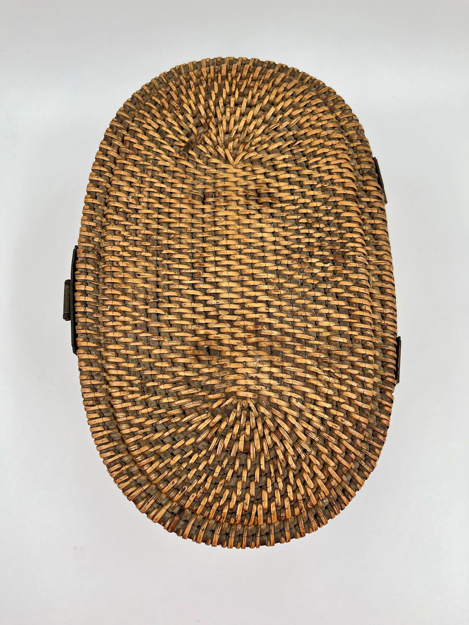 Vintage Chinese Wicker and Brass Tea or Lunch Basket - 6
