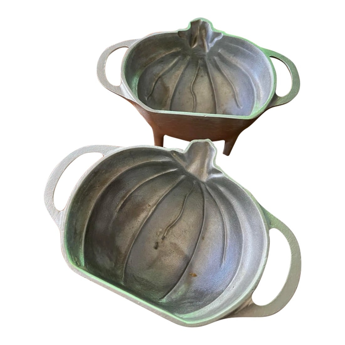 Vintage Pumpkin Footed Cake Mold: Up for consideration is an interesting pumpkin style footed cake mold. This would be fun to use your next fall party and is a great find for the interior design enthusiast. Please check out my other