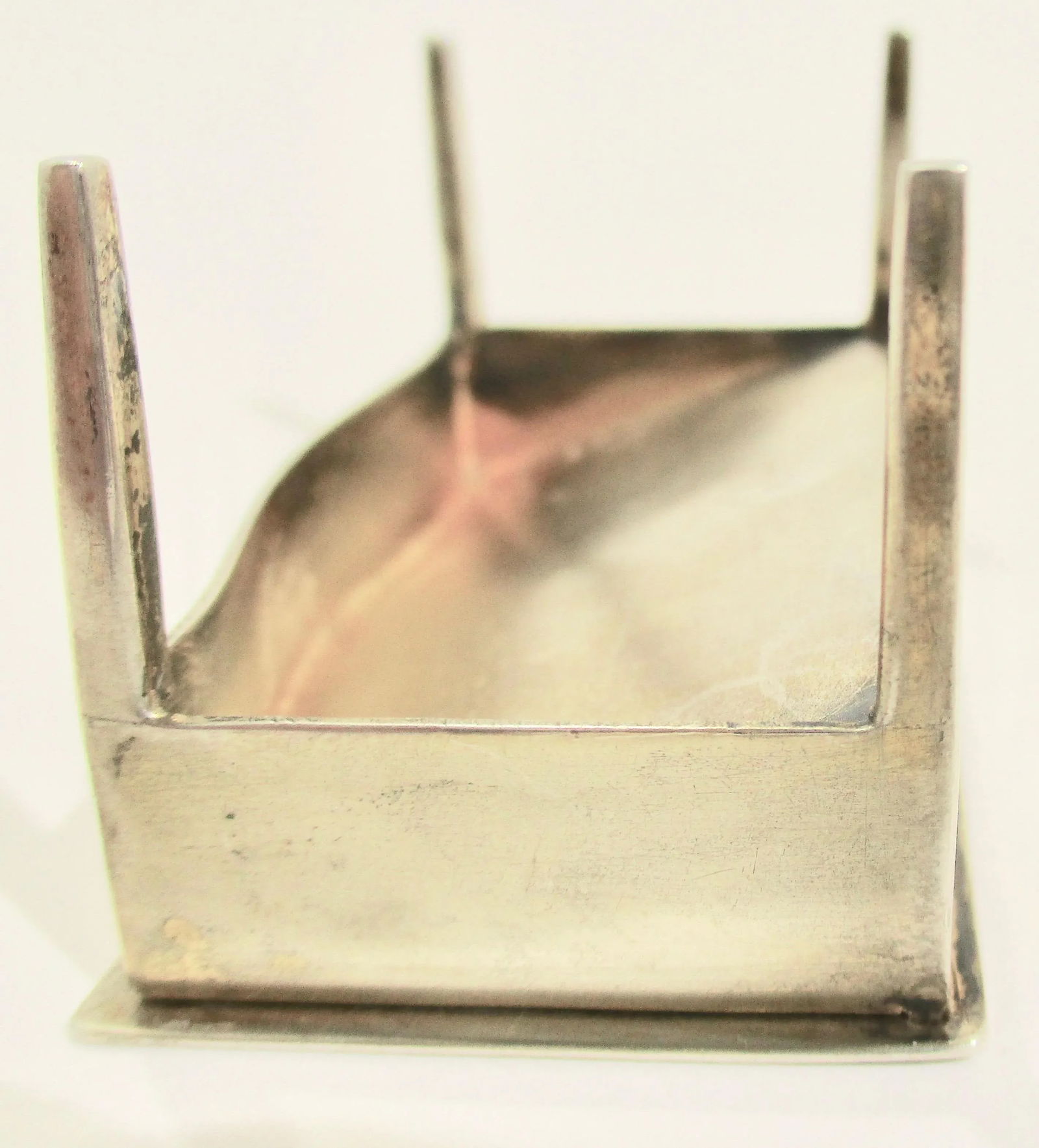 1910s Traditional Sterling Silver Small Table Form Box - 5