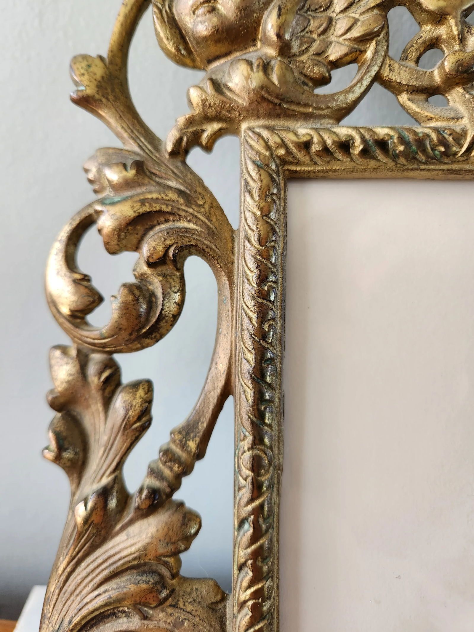 1960s Vintage Solid Brass Cherub Picture Frame - 2