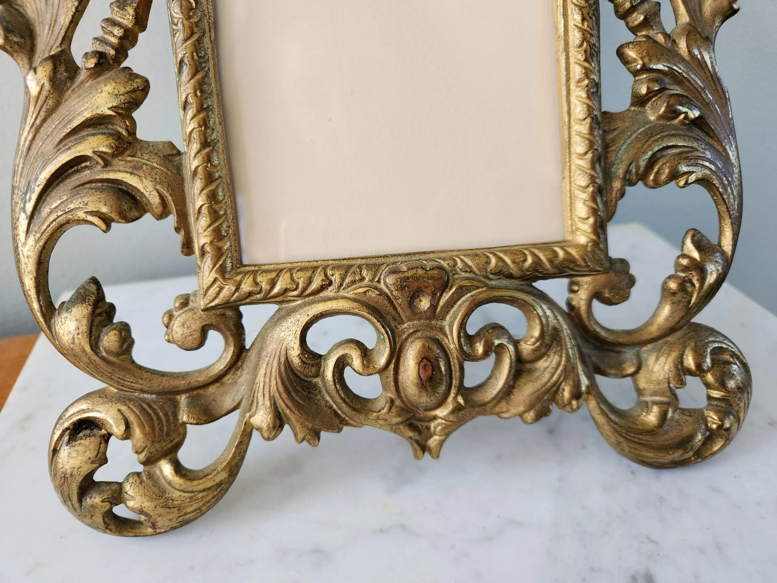 1960s Vintage Solid Brass Cherub Picture Frame - 4