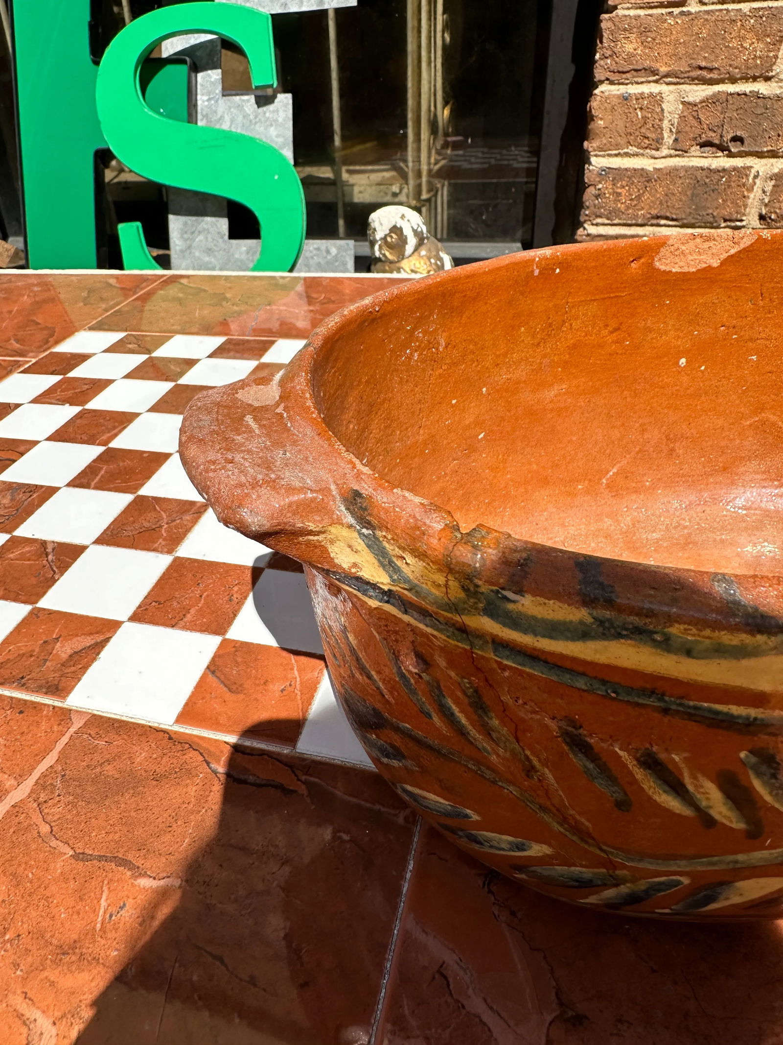 1970s Heavy Pottery Bowl With Sun Details - 3