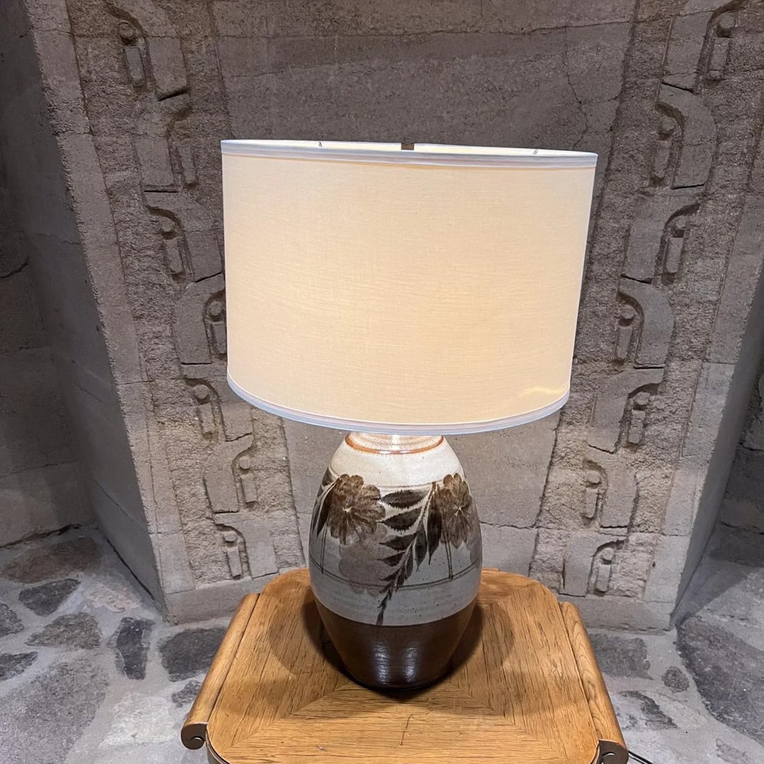 1960s Glazed Stoneware Table Lamp Art Pottery Floral Design - 2