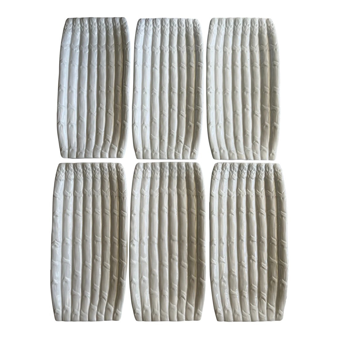 1970s Vintage Italian Blanc De Chine Trompe l'Oeil Asparagus Plates - Set of 6: A beautifully detailed set of 6 vintage made in Italy blanc de chine trompe l'oeil asparagus plates. Rectangular plates measure 9"w x 4.5"d. Perfect for serving fresh spring asparagus or even a