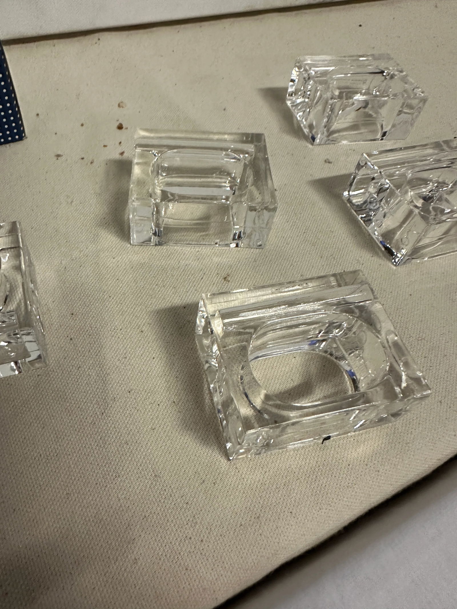 1970s Collection of Lillian Vernon Lucite Napkin Rings- Set of 8 - 5