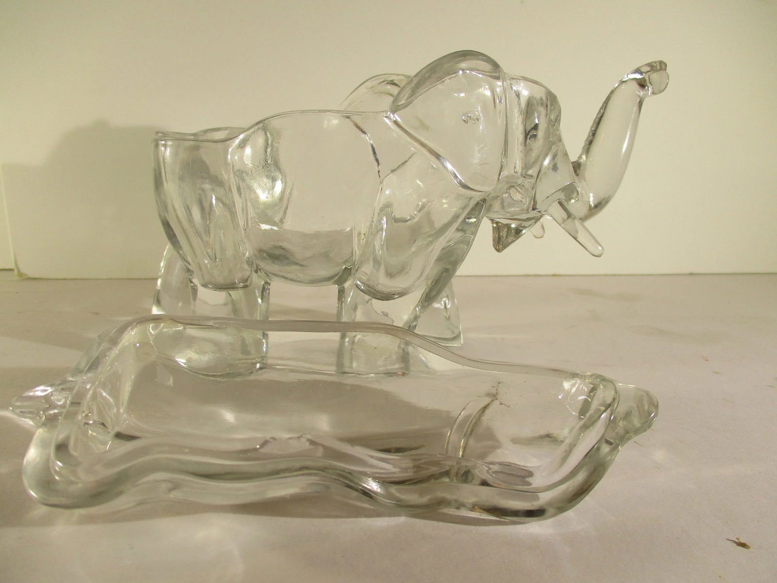 Elephant Shaped Decorative Jar - 4