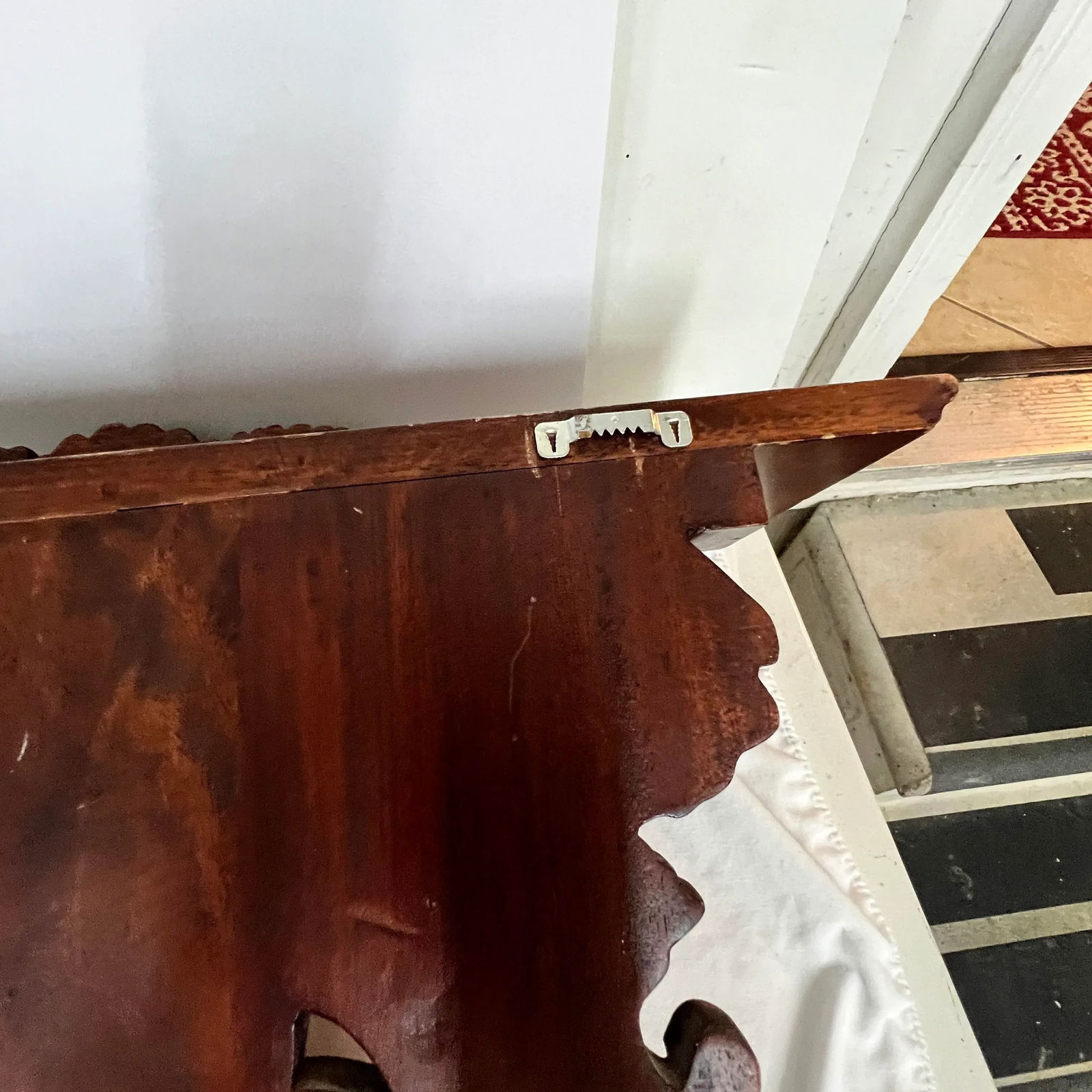 Mahogany Hand Carved Coat / Hat Rack With Shelf - 9