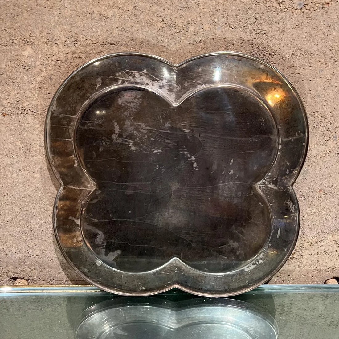 1970s Swirled Clover Bar Service Tray Silver Plate - 3
