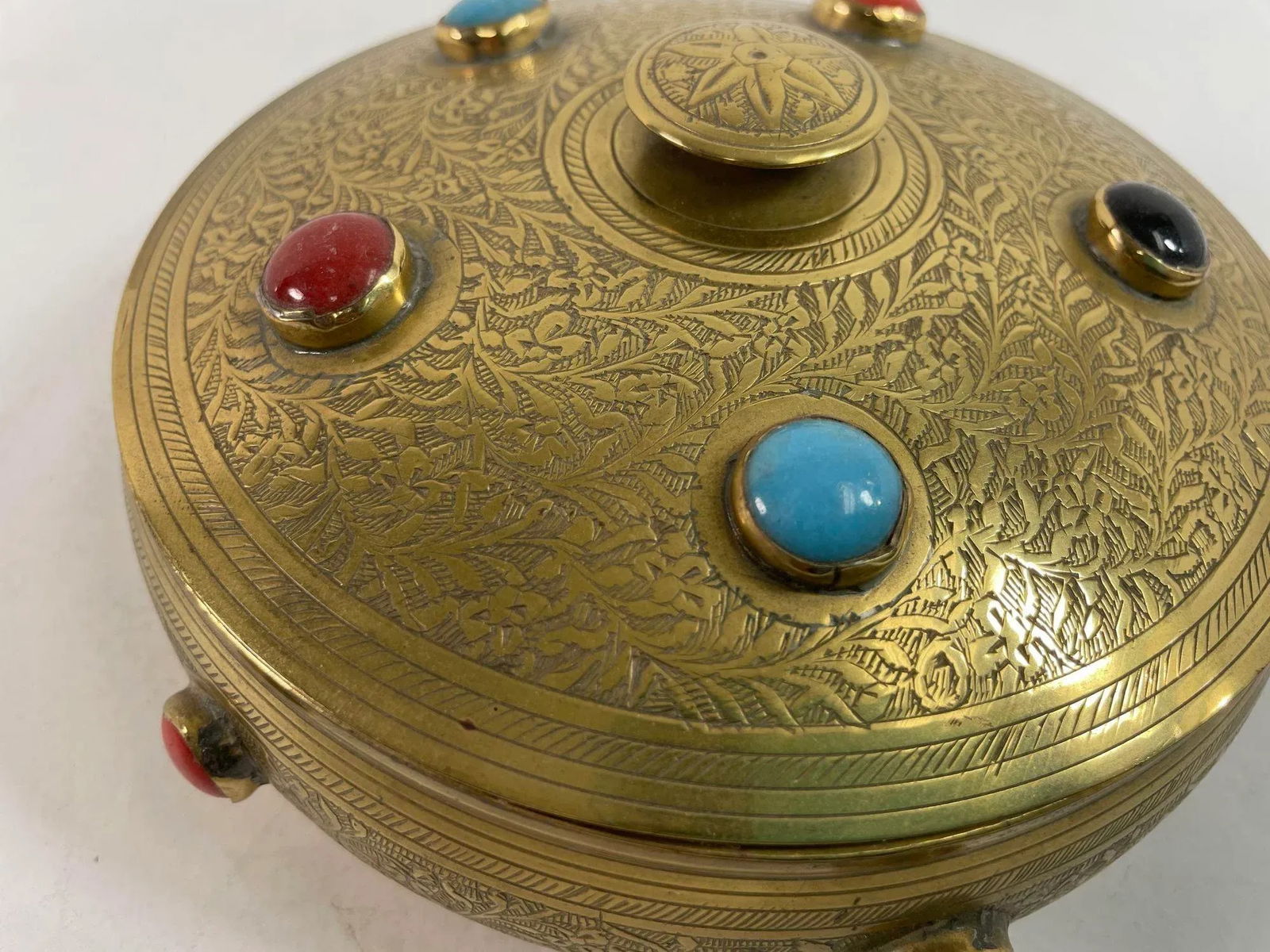 Vintage Moroccan Jewelled Trinket Brass Round Box With Beads - 12