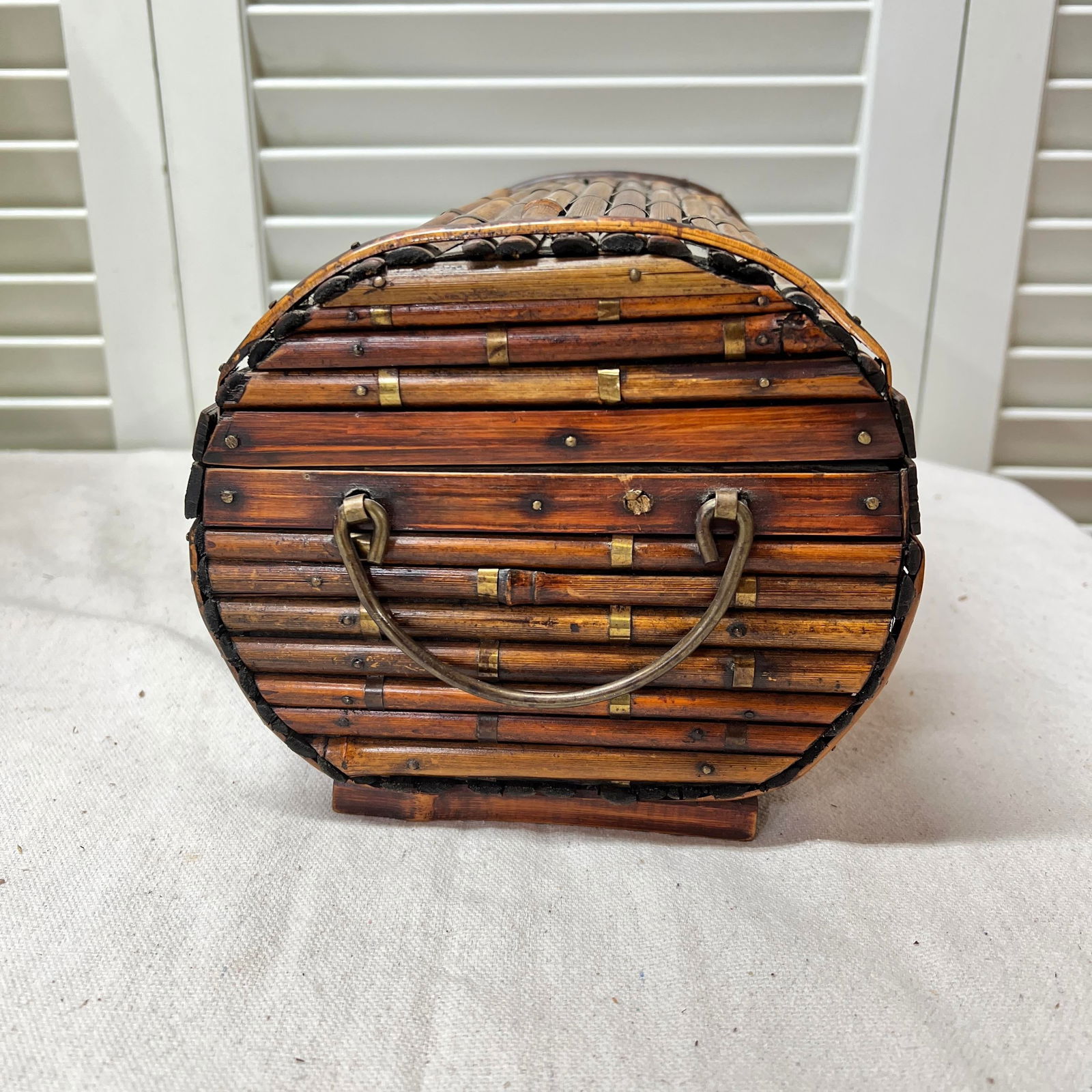 Bamboo Pencil Reed Dome Shaped Box With Brass Crossband Accents - 3