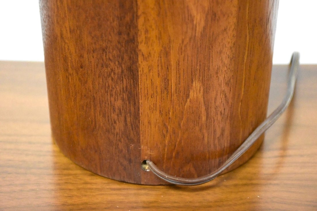 Walnut Mid Century Table Lamp - 6
