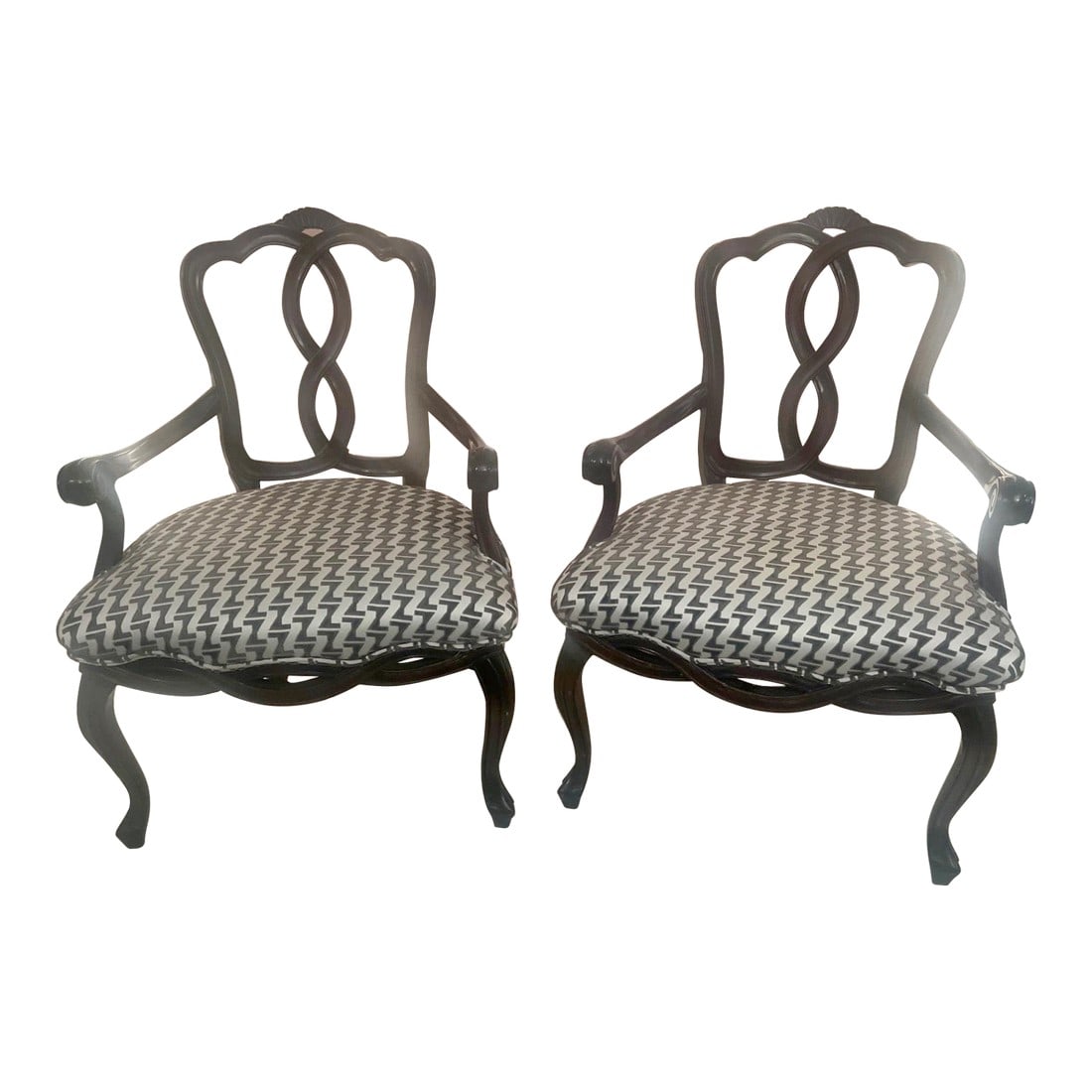 1990s William Switzer Loopback Accent Chairs- a Pair: NOTE: Delivery: Occasional delivery is available throughout the East Coast at competitive rates. Please inquire for availability and a quote. Exquisite lines and fabric describes this pair of accent c