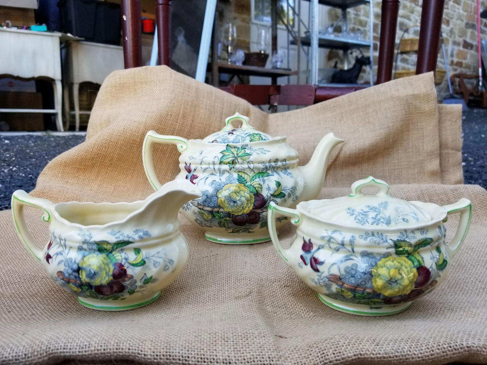 1950s Three Piece Tea Set "Kirkwood Pattern" - 4