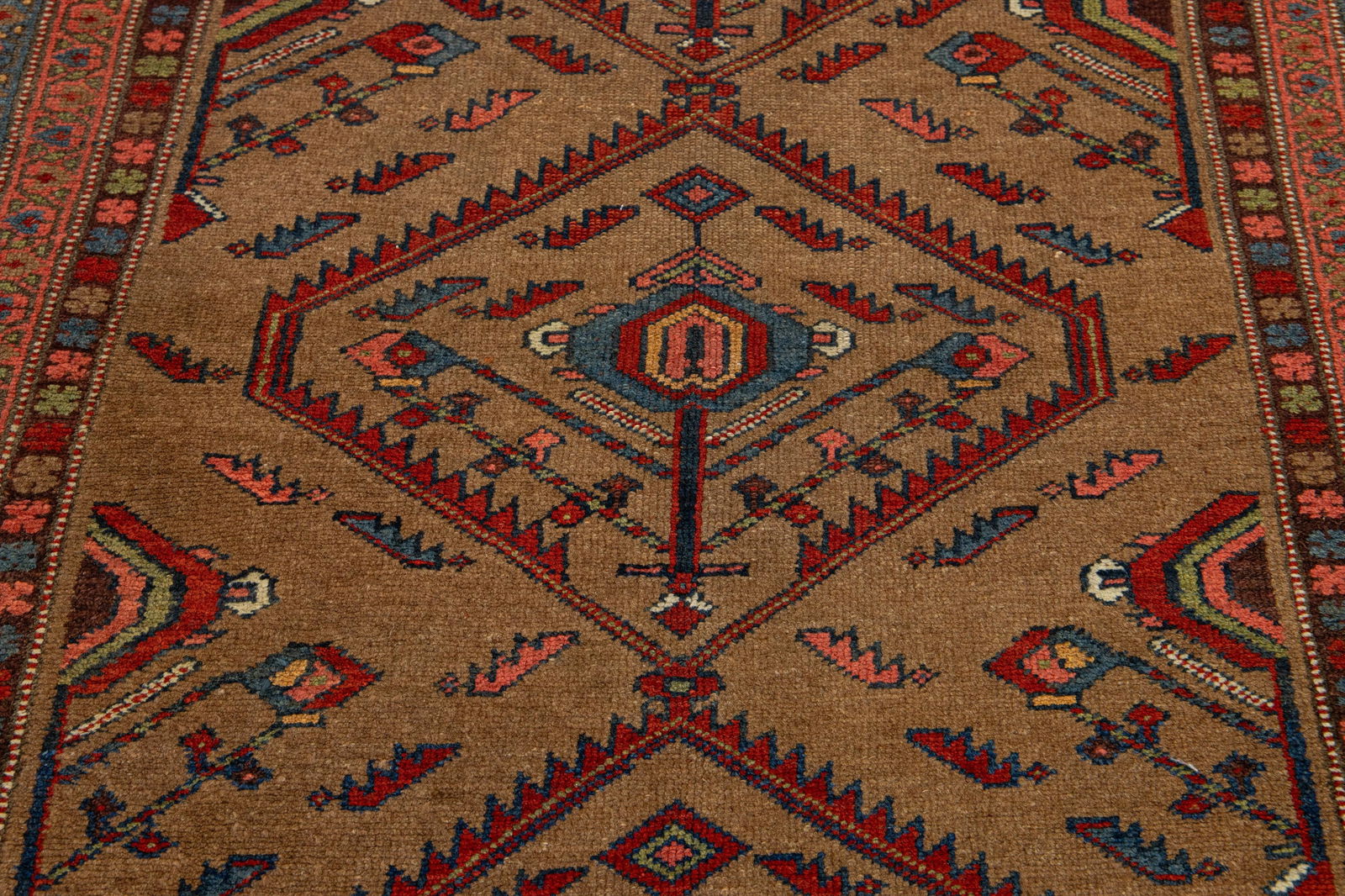 Scatter Vintage Malayer Wool Rug With Tribal Design - 10