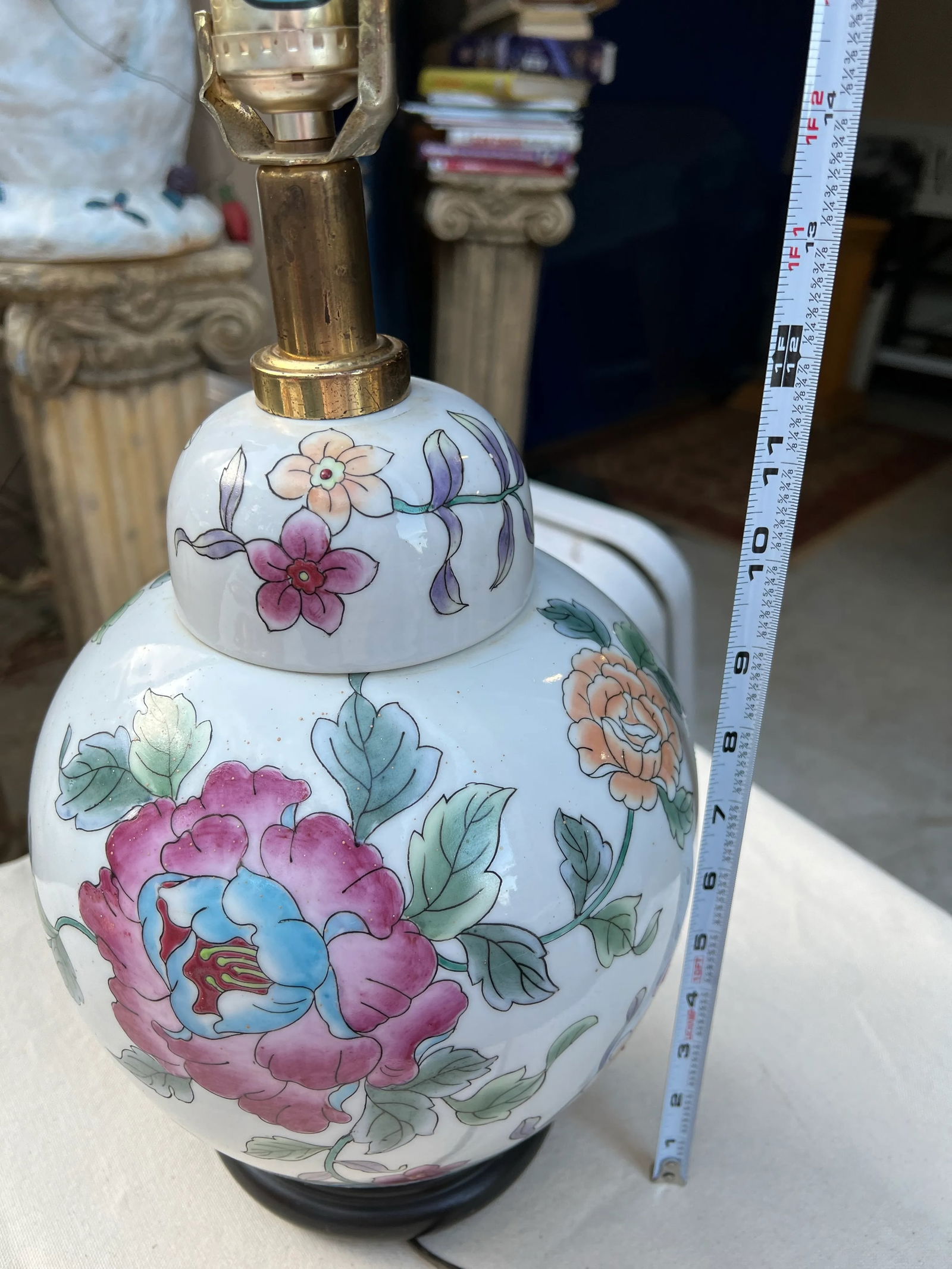 1970s Pink Peony Ming Shaped Petite Lamp - 5