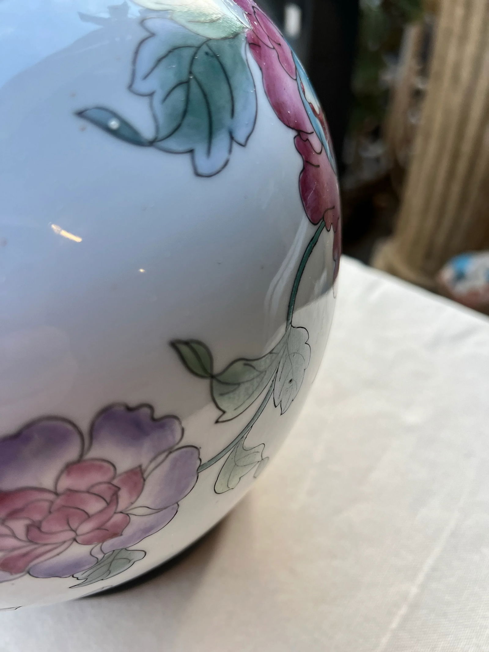 1970s Pink Peony Ming Shaped Petite Lamp - 6